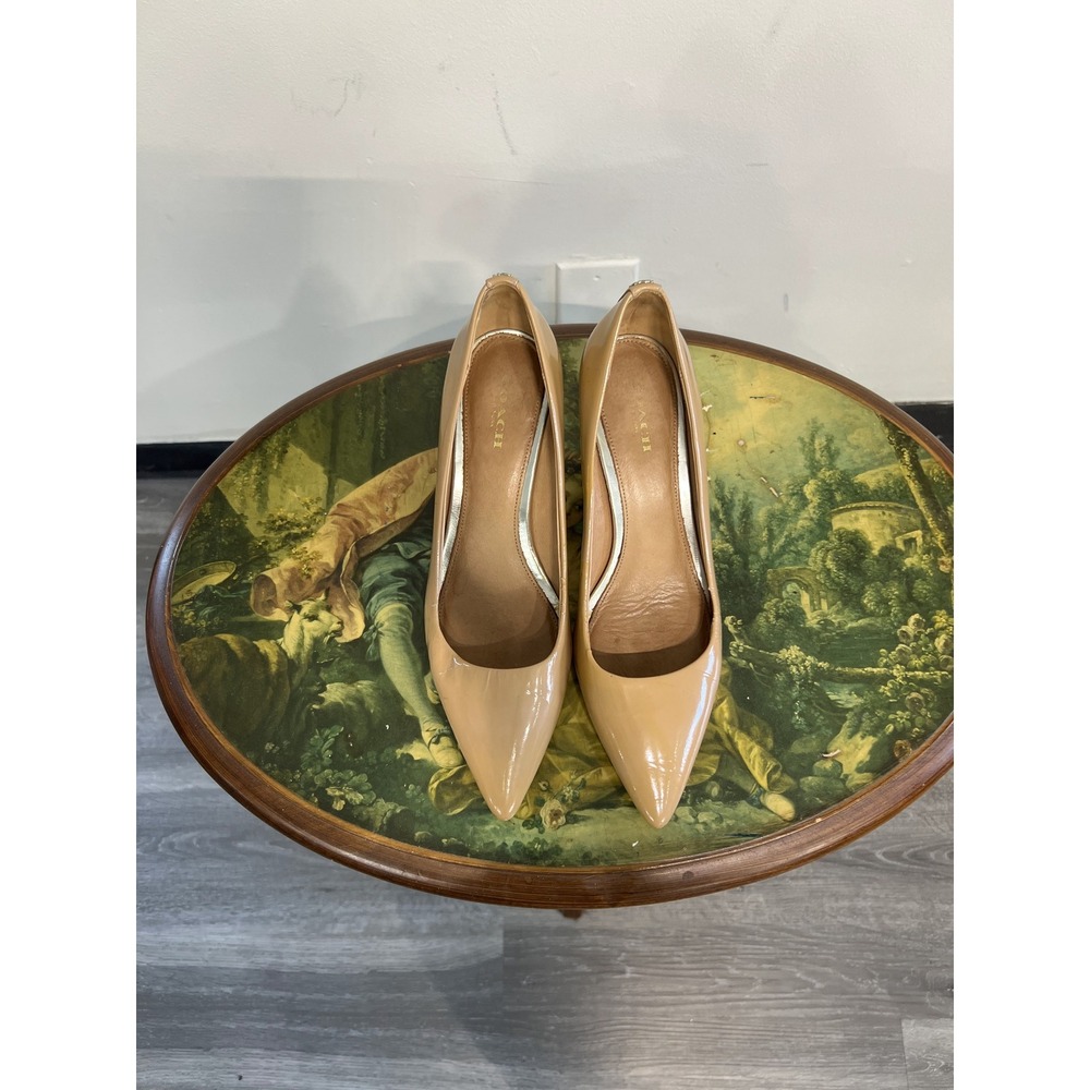 Coach Nude Patent Leather Pointed Toe Pumps Size 7.5